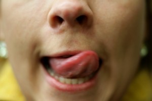 How to cure bad breath in 10 steps How to cure bad breath in 10 steps