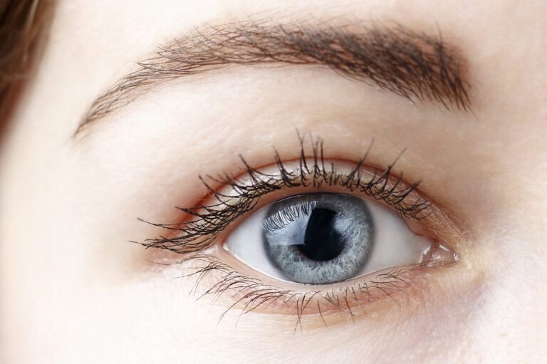 Dos and Don’ts of Eyelid Surgery