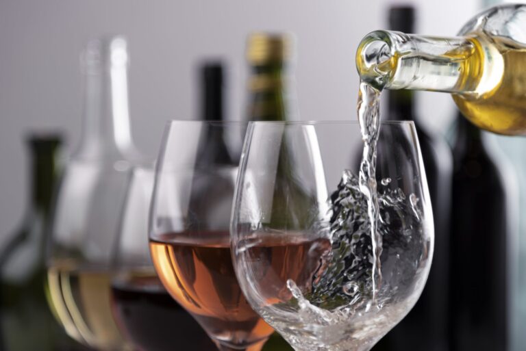 Considering the Health Benefits of Red & White Wine